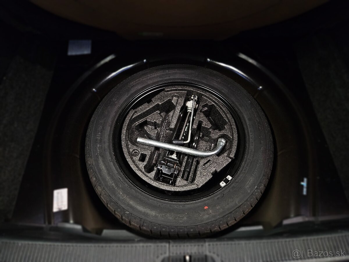 Škoda Octavia Combi 2.0 TDI CR DPF Elegance DSG - 12