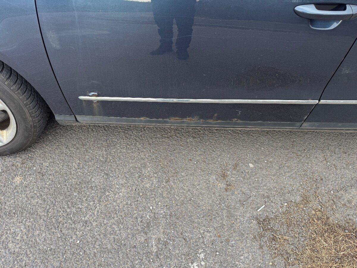 Predám Volkswagen passat B6 - 12