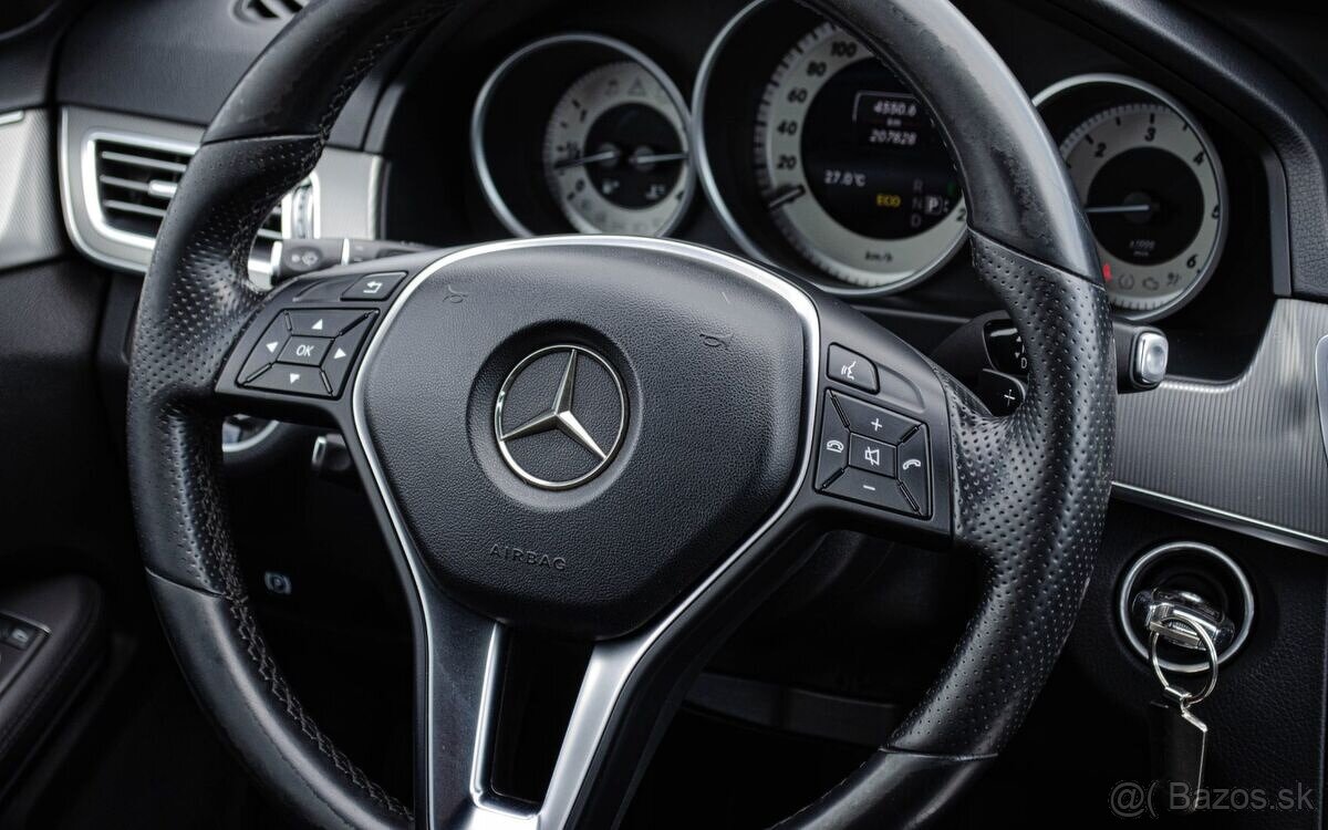Mercedes Benz E200d Avantgarde - 12