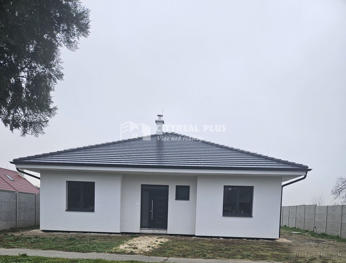 Na predaj 4 izbová moderná novostavba 15 km od Komárna obec - 12
