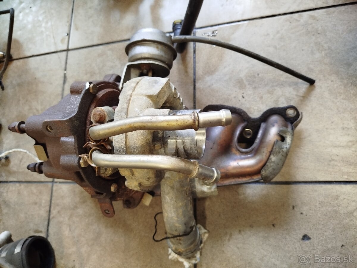 Hlava Motora Renault 2,5dti 107kw - 12