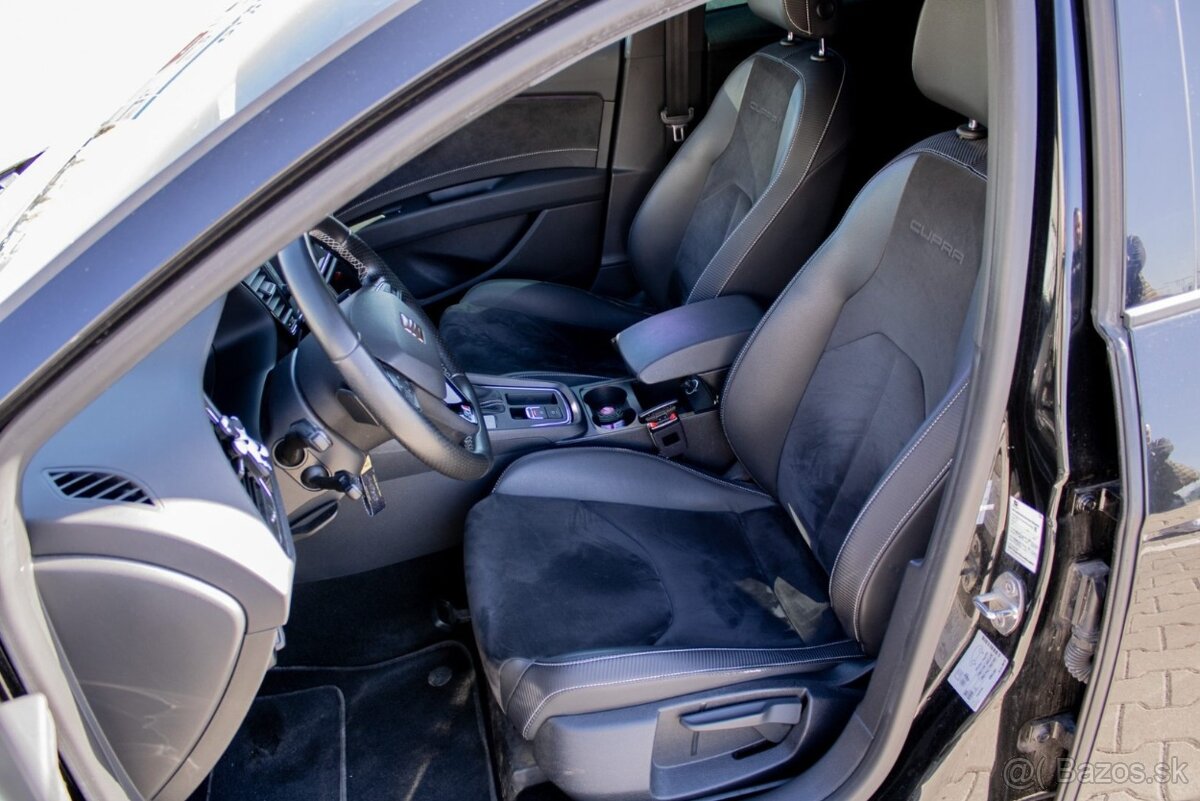 Seat Leon ST Cupra / 221 kW / A/T 7 / 2018 - 12