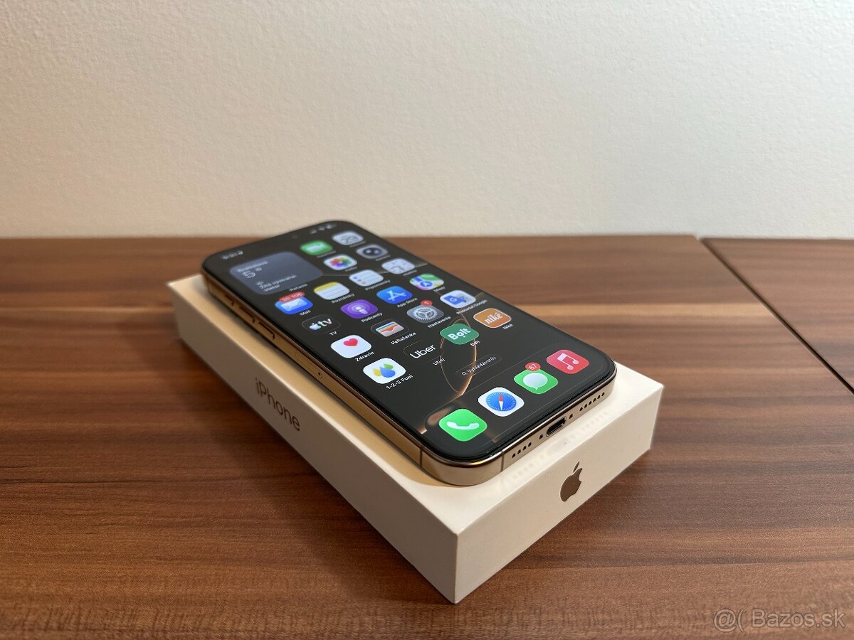 Apple Iphone 16 pro max 256GB Desert Titanium - zlatý - 12