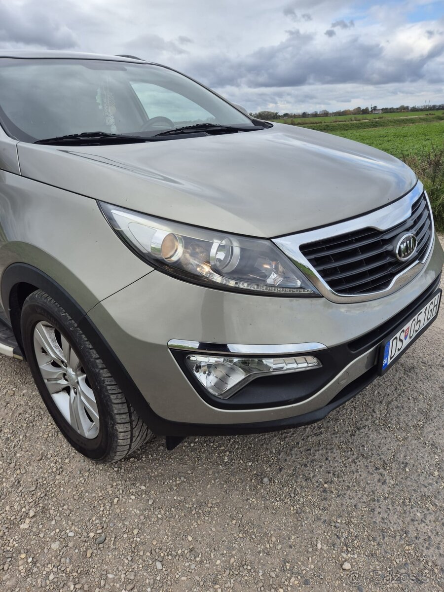 Kia Sportage 2.0 diesel - 12