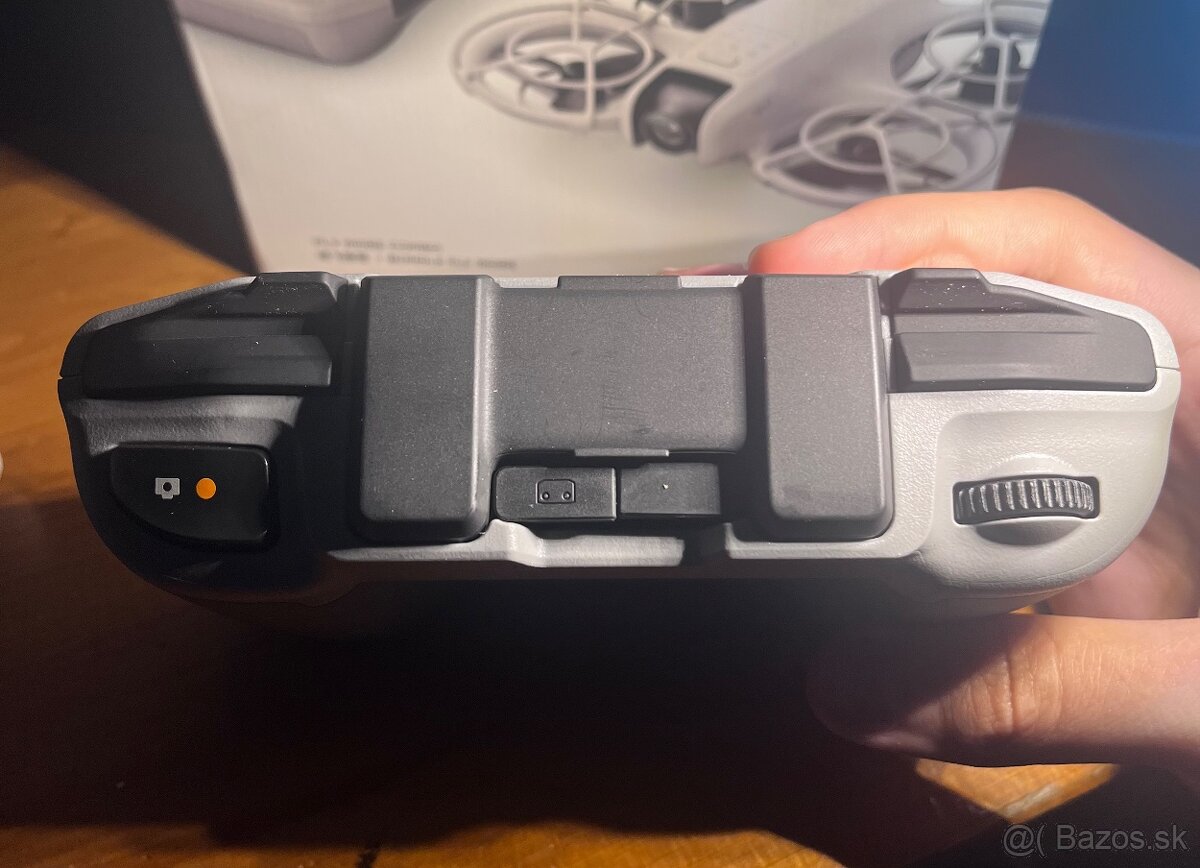 DJI Neo Fly More Combo - 12