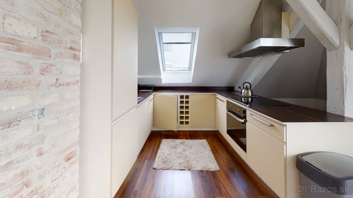 2i. byt 85m, GARÁŽ, Červeňova ul., záhrada, Staré Mesto - 12