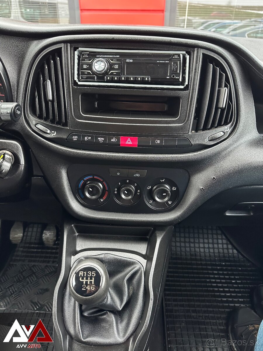 Fiat Dobló Cargo 1.4 T-Jet L1 Base, 74 075km, SR - 12