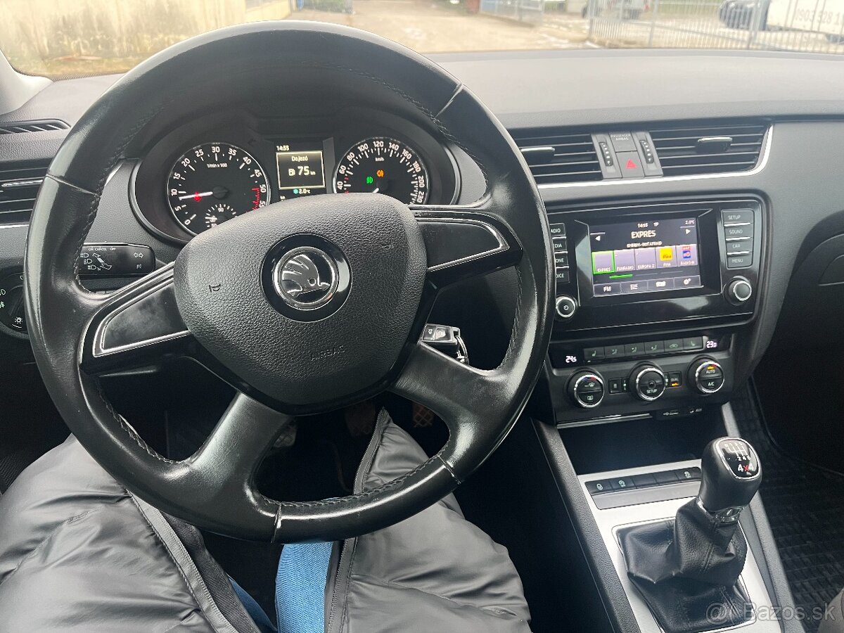 Škoda Octavia 1,6TDi 4x4 - 12