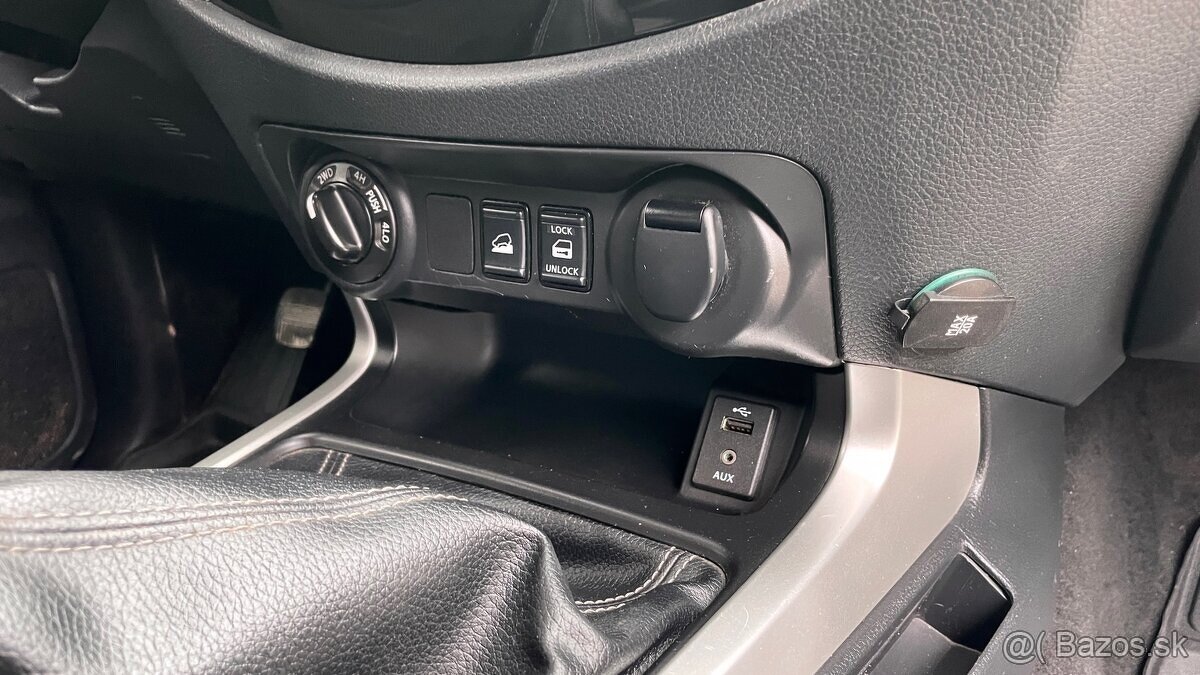 NISSAN NAVARA 2.3DCI - PREDAJ AJ NA SPLÁTKY - 12