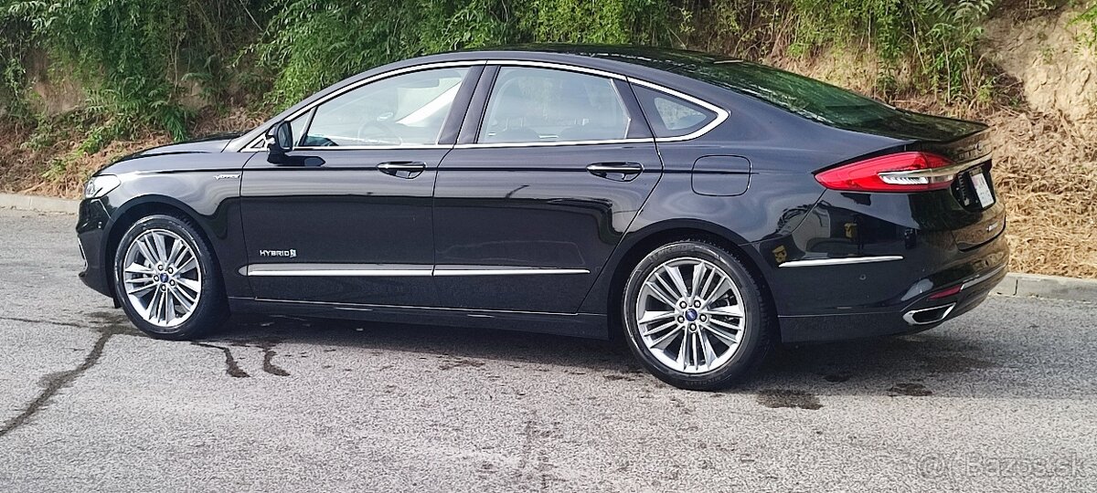 Ford Mondeo VIGNALE HYBRID 2,0 BENZIN+HEV,14159KM - 12