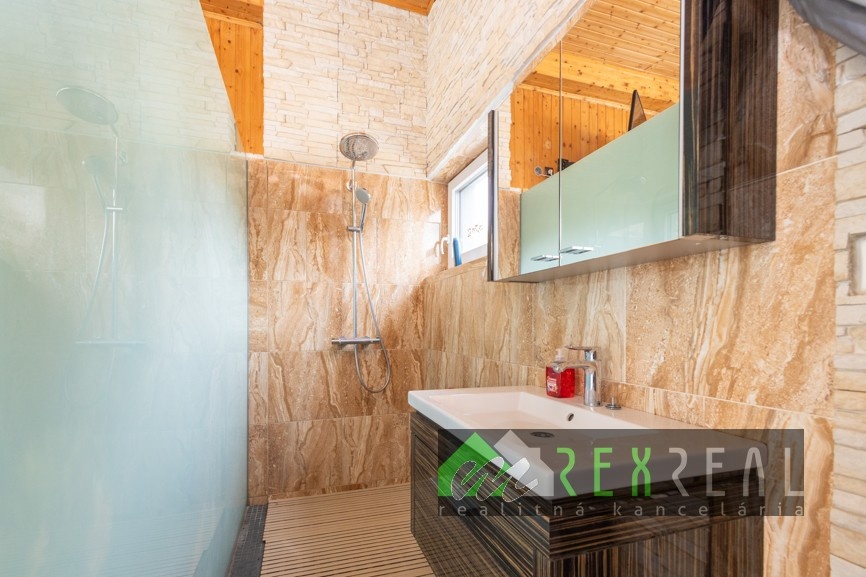 Predaj exkluzívnej chaty, Sklabiná, okres Veľký Krtíš. - 12