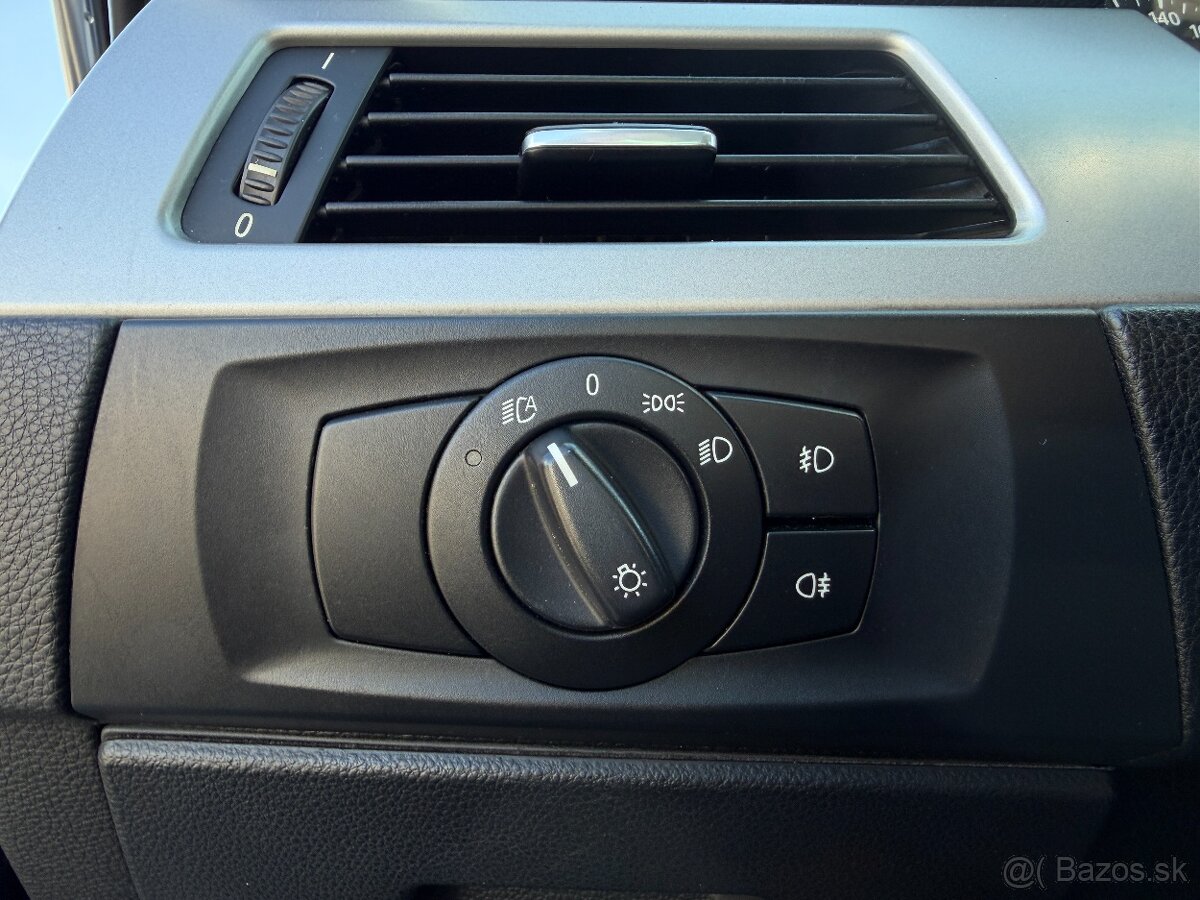 BMW Rad 3 Touring 325 d A/T - 12