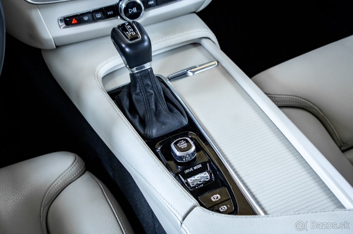 Volvo V90 D4 Inscription D4 - TOP výbava - 12
