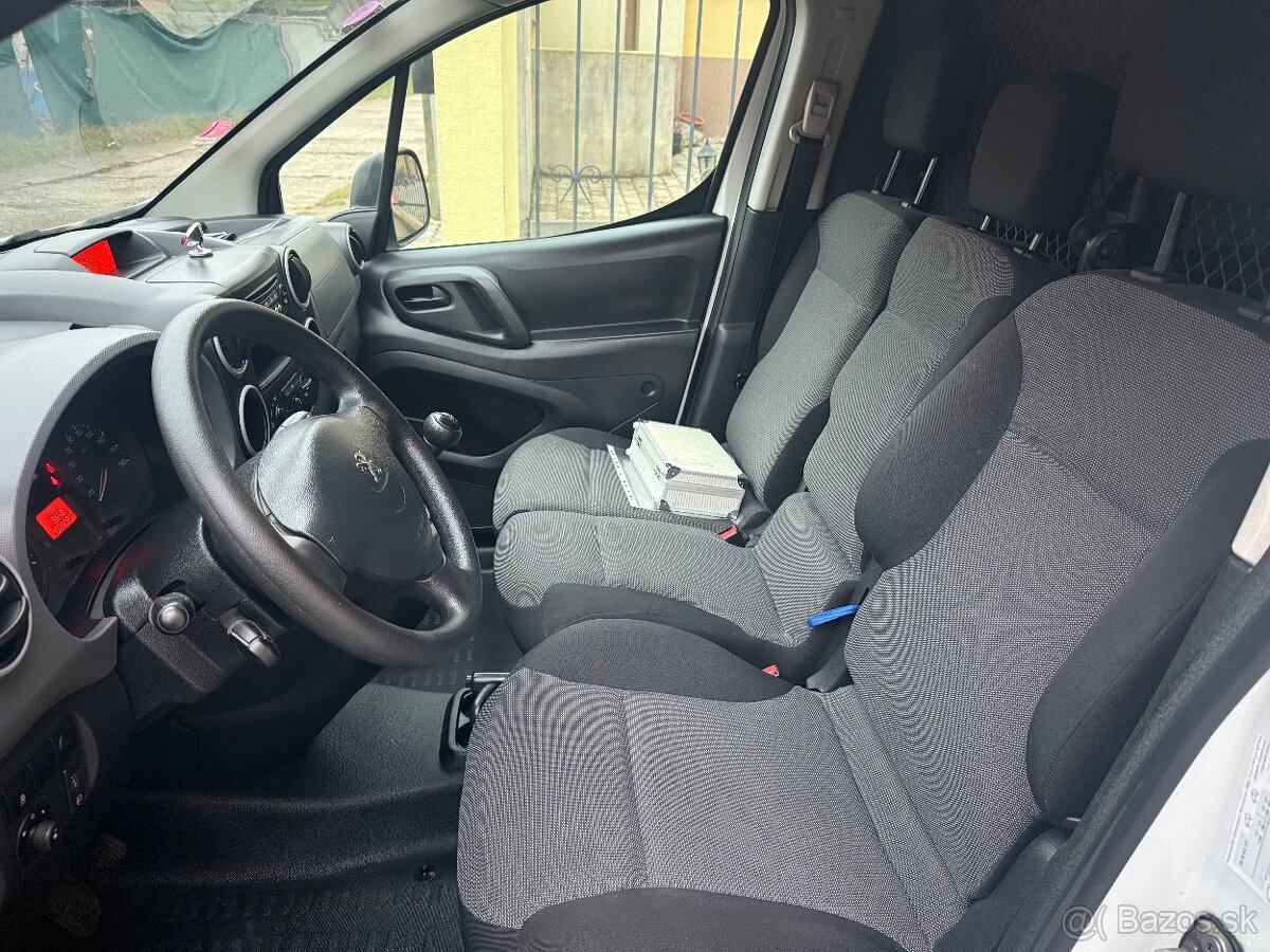 Predám peugeot partner 1.6 hdi - 12