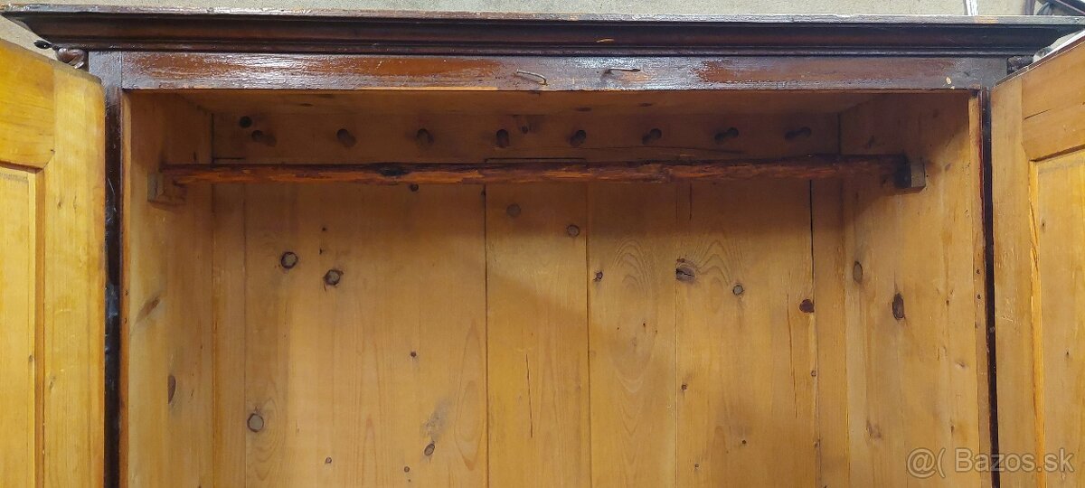 Komoda,Skriňa - 12