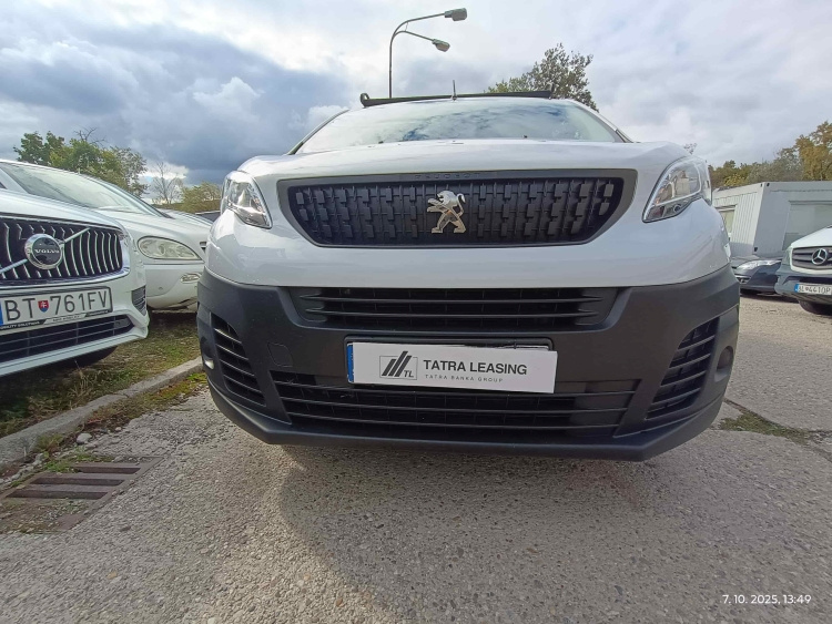 PPPeugeot Expert Combi 2.0 BlueHDi 145, L2, 106kW - 8 miest - 12