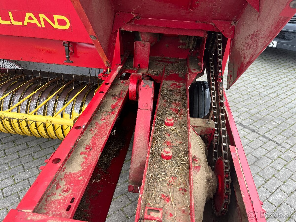 Lis vysokotlaký na malé balíky NEW HOLLAND PERFEKTNÍ STAV - 12