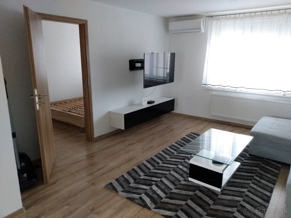 byt palarikovo+pristredok na auto - 12