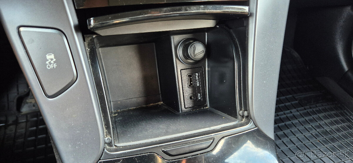 Hyundai i40 sedan 1.7CRDi r.v.:26.9.2014, 165.000km, WEBASTO - 12