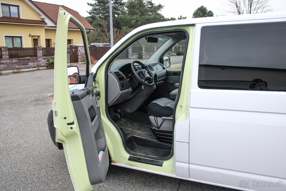 Volkswagen T5 Transporter 1.9 TDI 5MIEST - 12