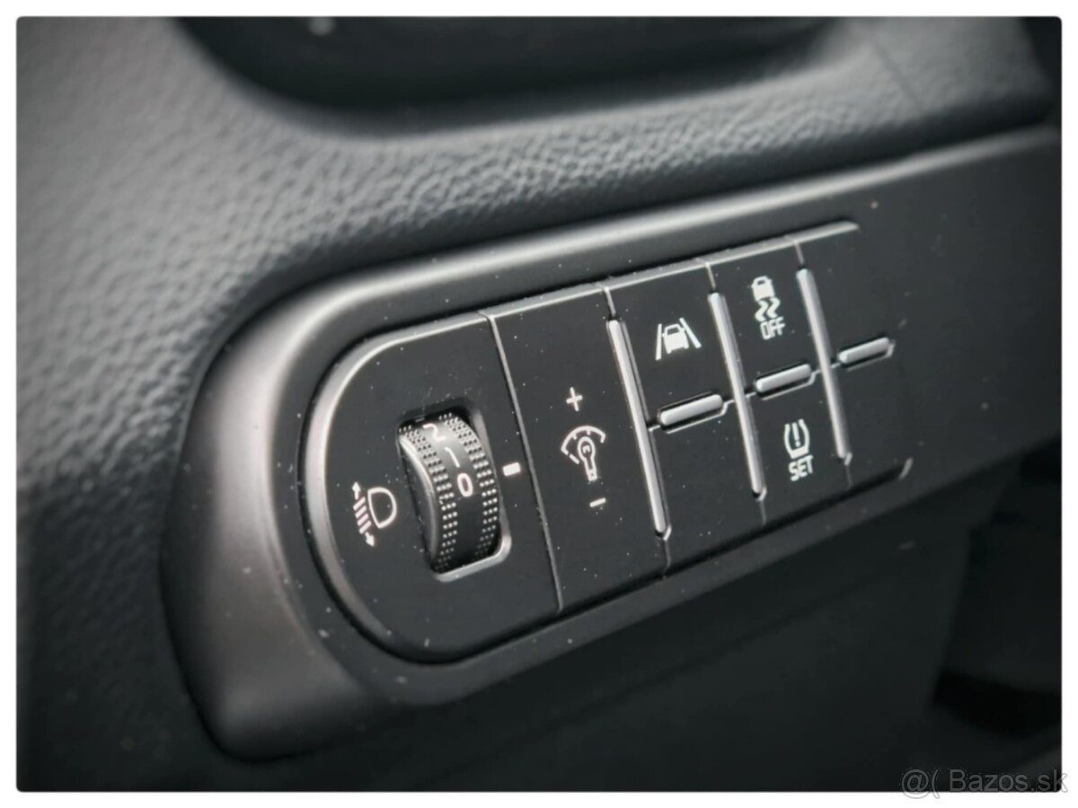 Kia Ceed 1.5 T-GDi Gold - 12