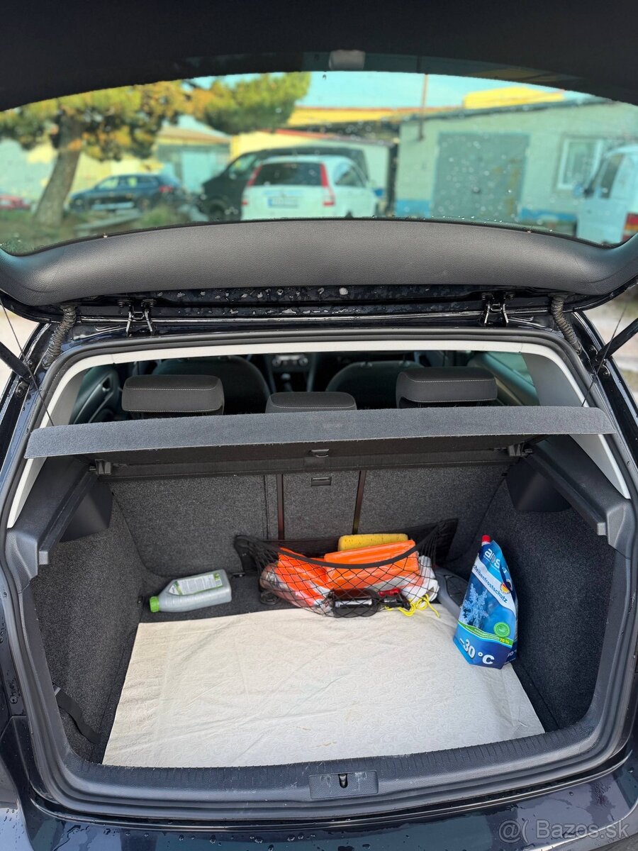 Predám Volkswagen Golf VI 1.6 TDi - 12