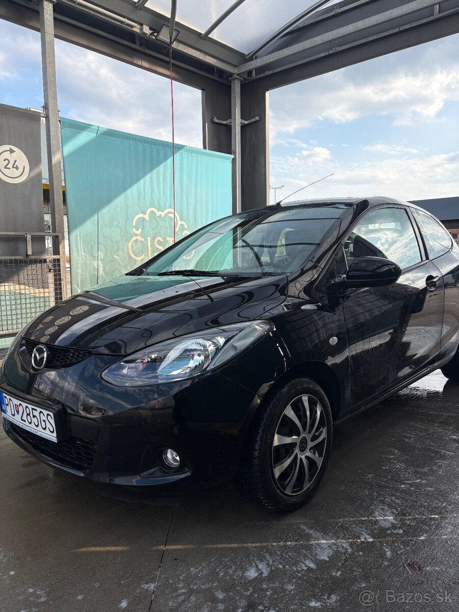 Mazda 2 - 12
