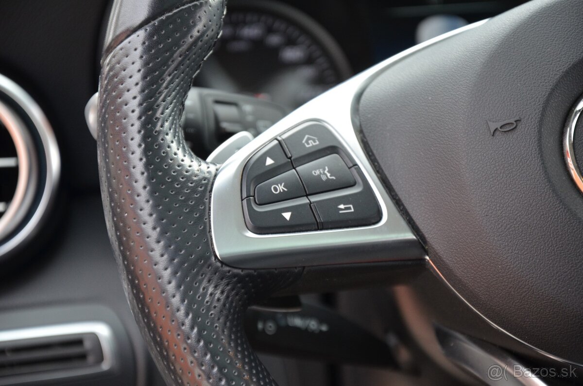 Mercedes-Benz GLC SUV 250 4Matic AMG Night Packet - 12