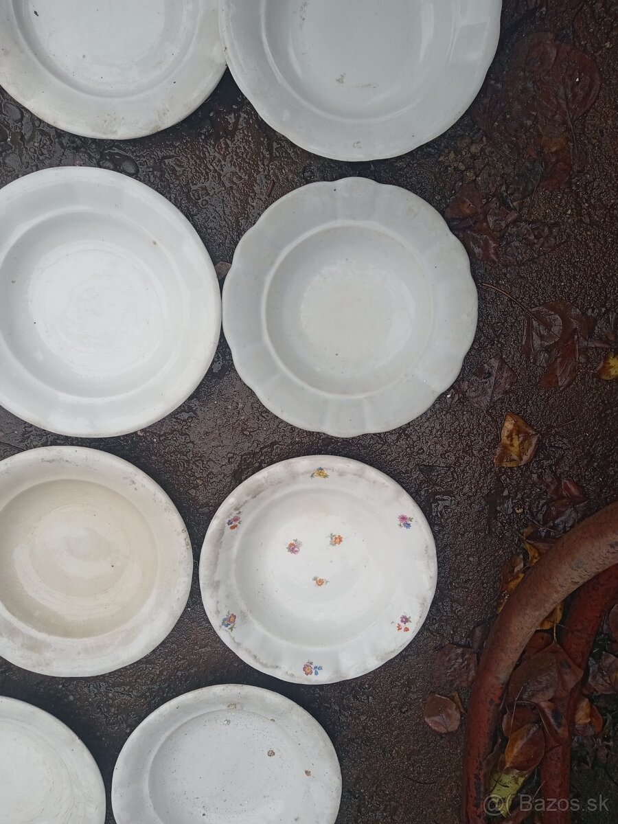 Staré tienidlo taniere - 12