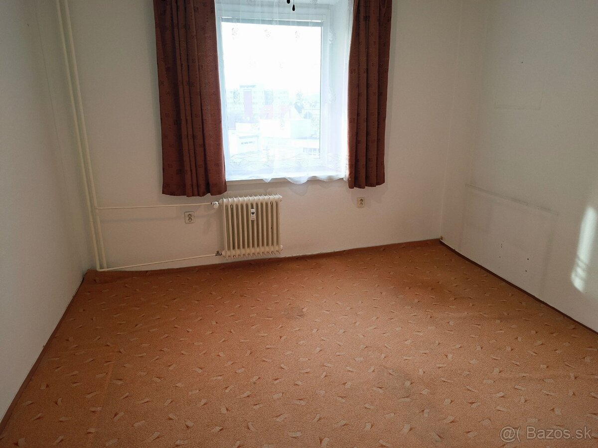 Priestranný 3 izbový byt TN - Partizánska, 79 m2 - 12
