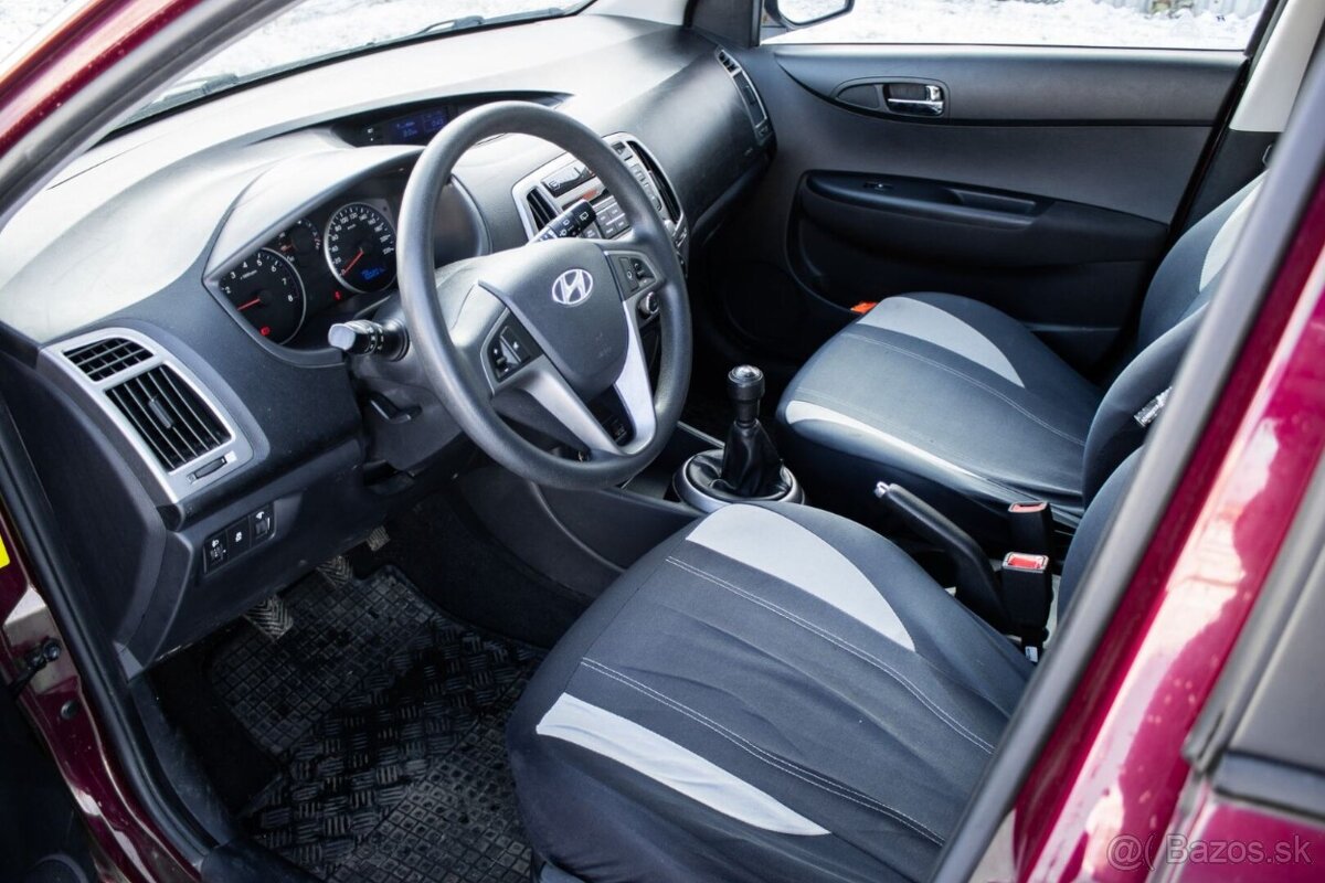 Hyundai i20 1.25, 62.5kW (2013) - 12