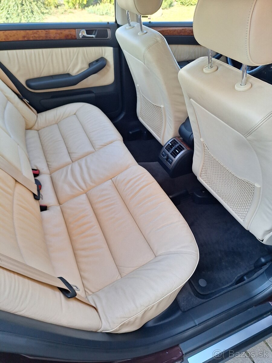 Audi A6 4.2 benzín - 12