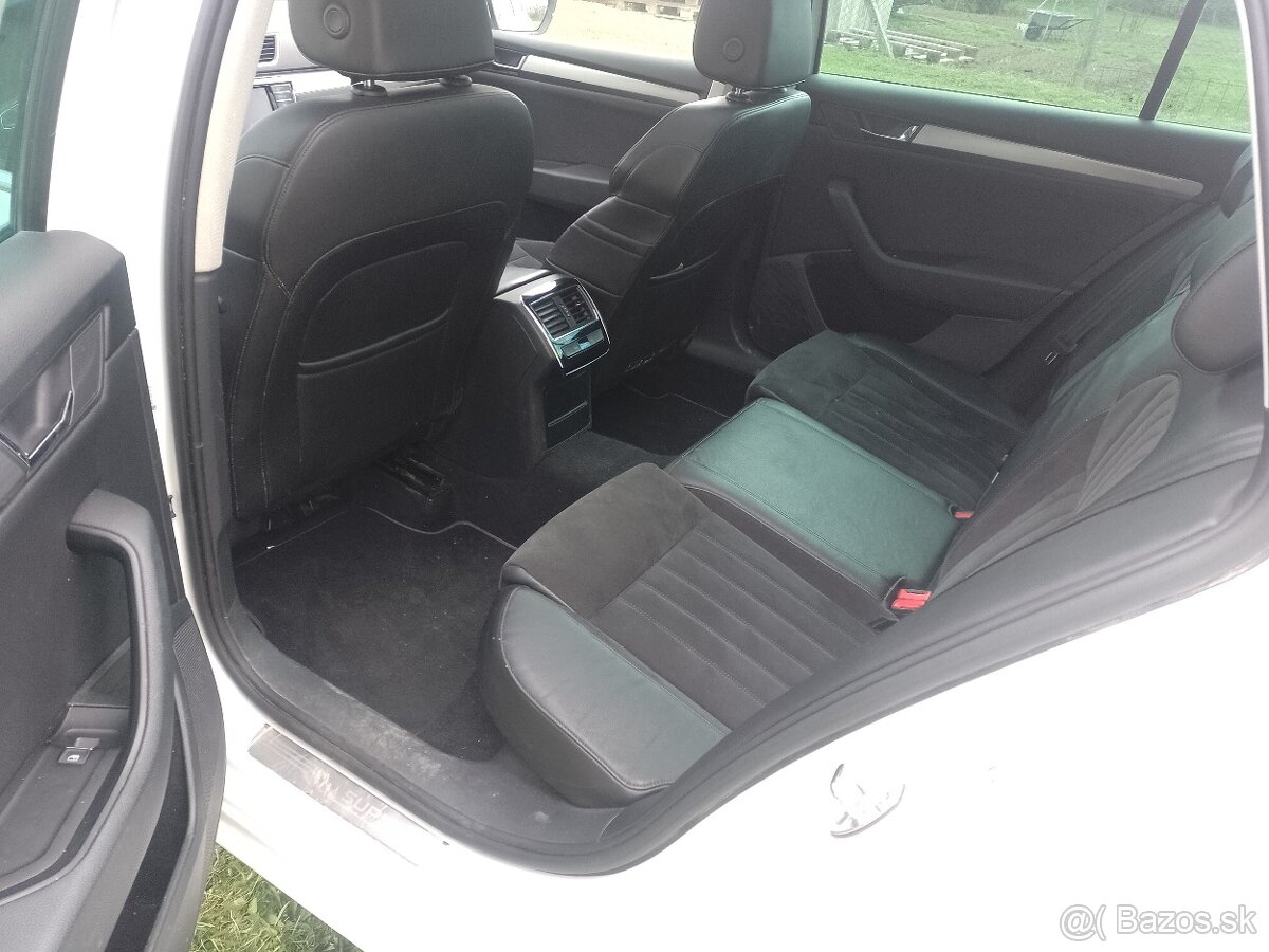 Predám 4x4 Škoda Superb 3 combi ročník 2016 DSG - 12