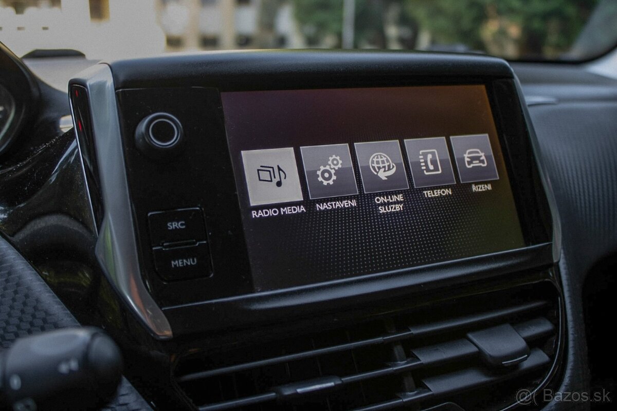 Peugeot 2008 Puretech 81kW MT/5 - 12