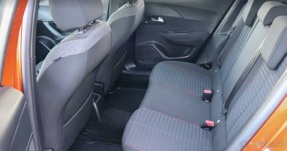 Peugeot 2008 1.2 PureTech 100 Active - 12