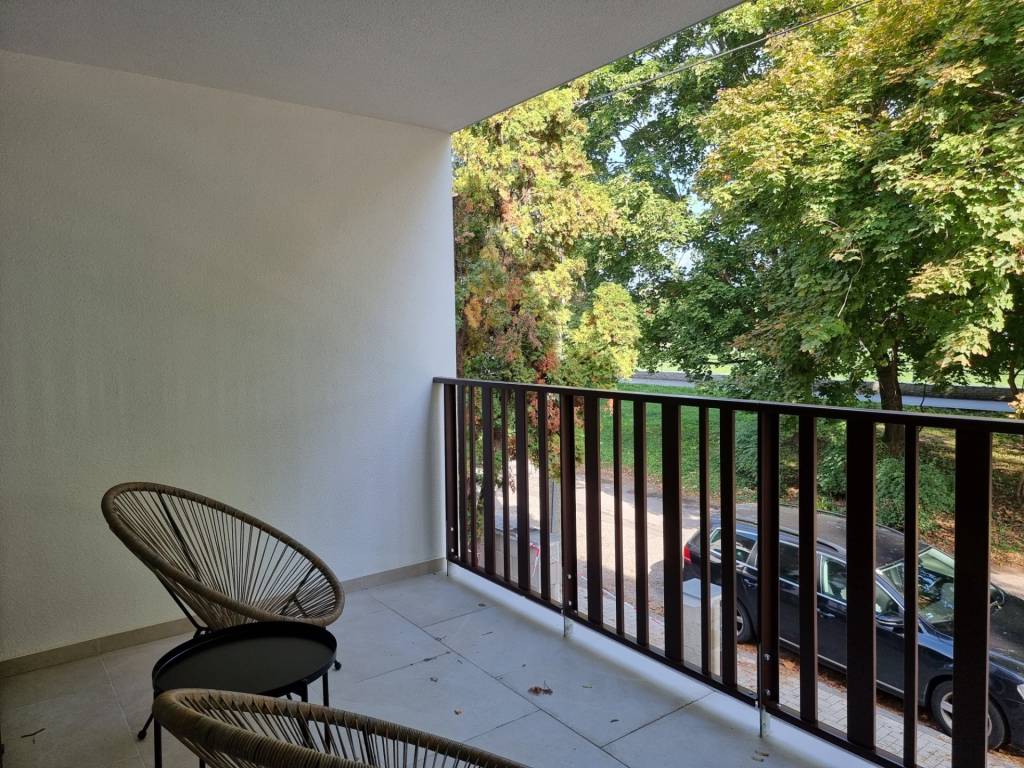 PRENÁJOM - Nový 4-izbový byt v tichom prostredí - Nitra, Cen - 12