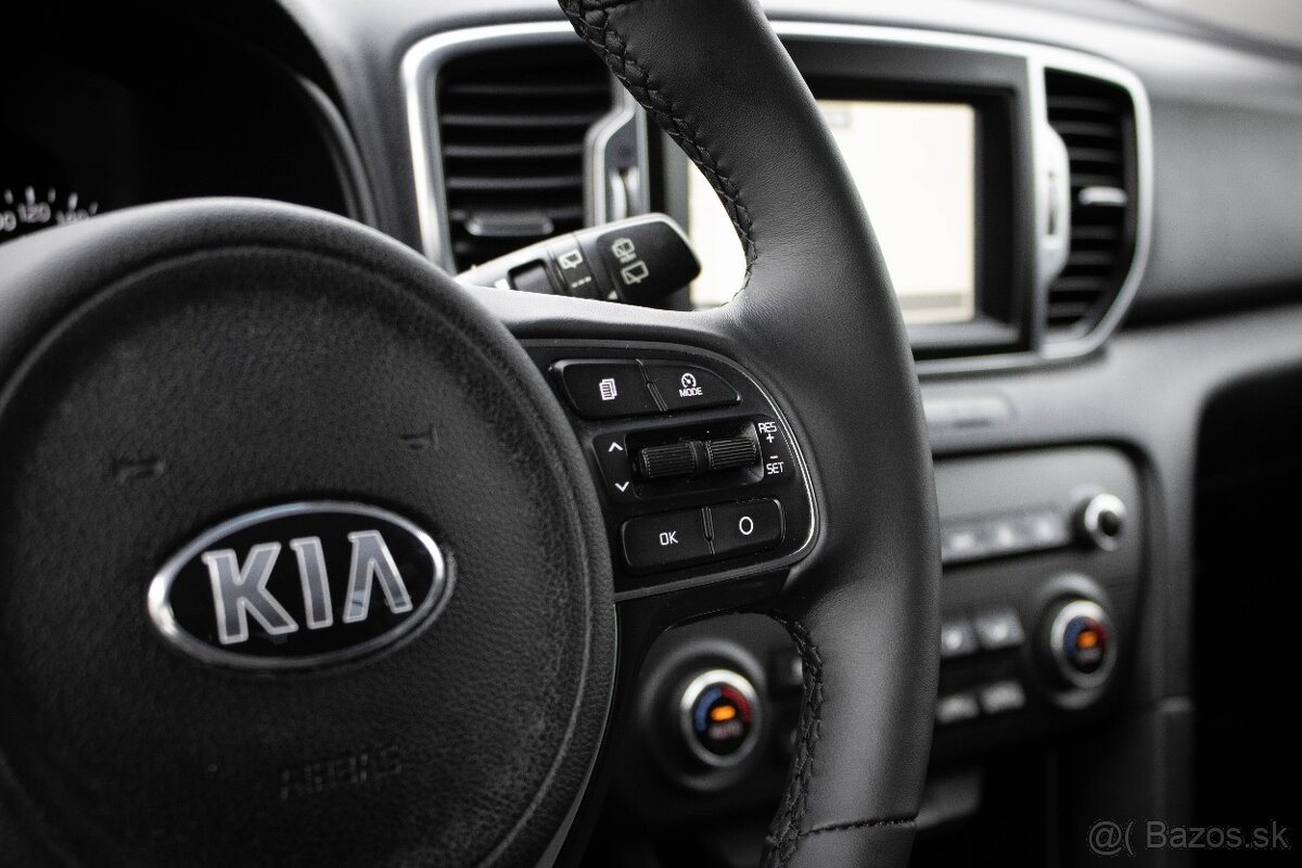 Kia Sportage 2.0 CRDi AWD M6 GOLD - 12