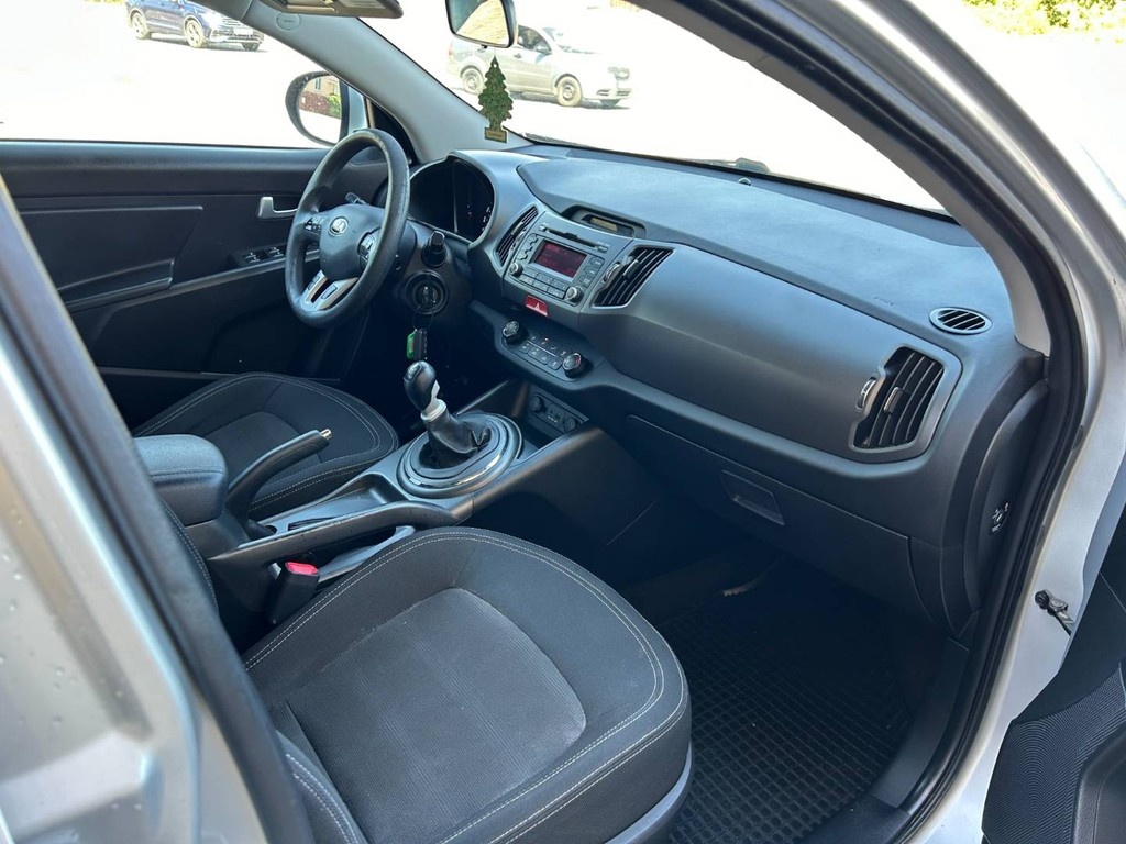 Kia Sportage 1.7 CRDi 2WD STK do 7/2027 171.000 km - 12