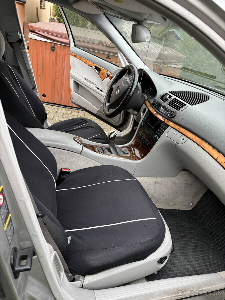 Mercedes-Benz E-Class 270 CDI – 2003 - 12