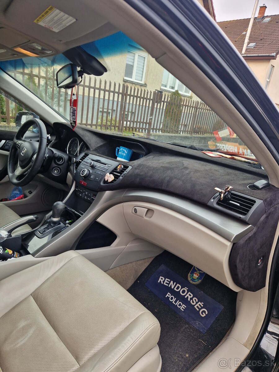 Honda accord 2010 - 12