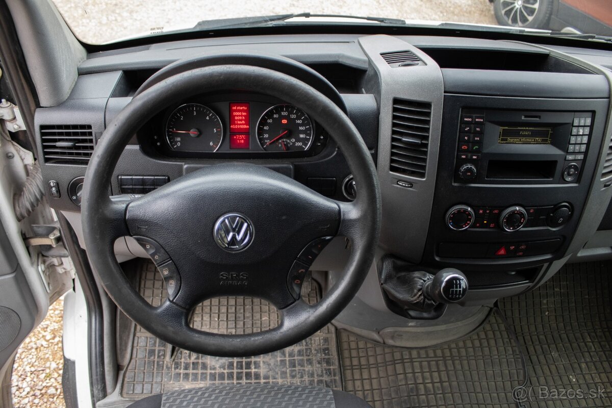 Volkswagen Crafter Dodávka 35 2.0 TDI LR - 12