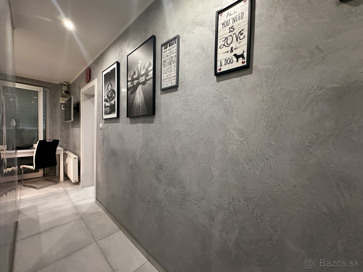 PREDAJ 1 izb. byt 35 m2 po kompletnej rek. ul. Škarvana - 12
