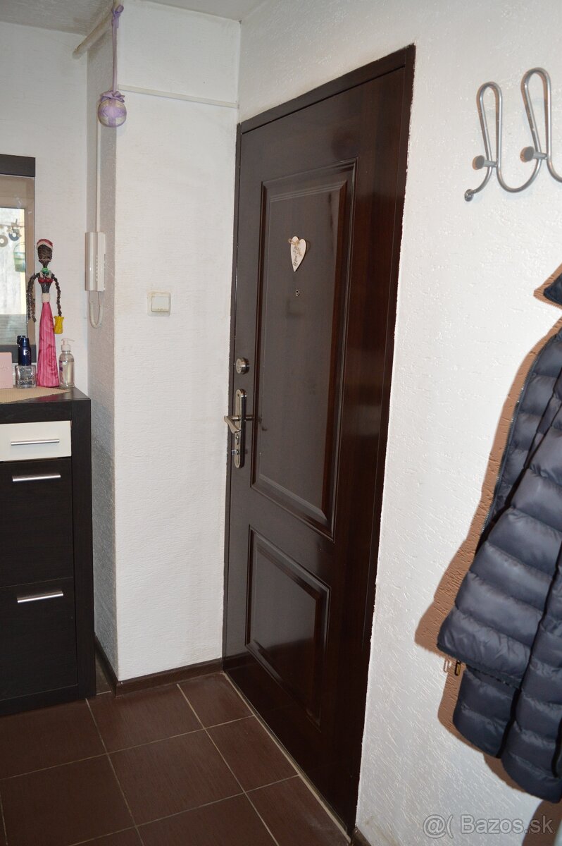 2-izbový, priestranný byt s malým balkónom. -VÝRAZNÁ ZĽAVA- - 12