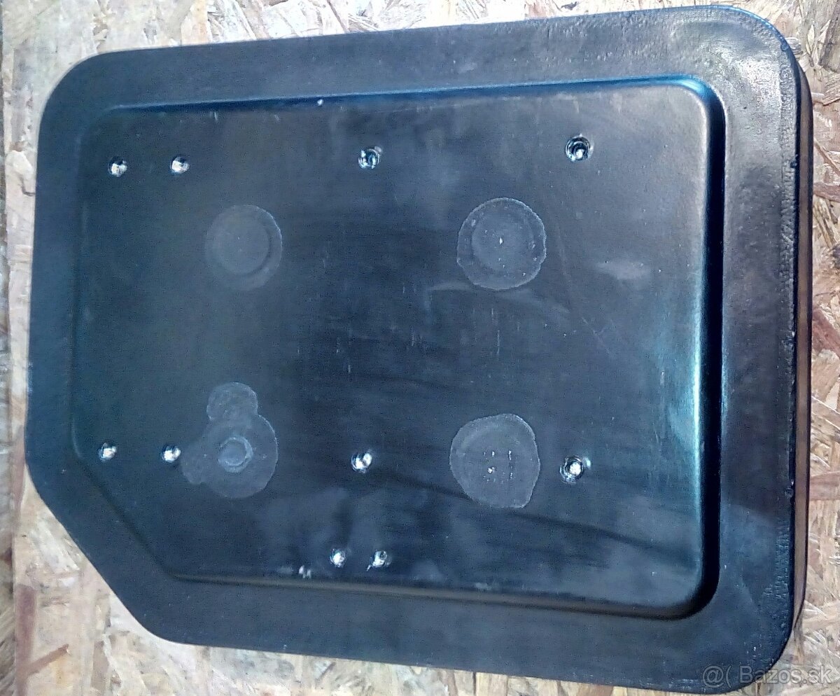 Štartery a iné nd - 12