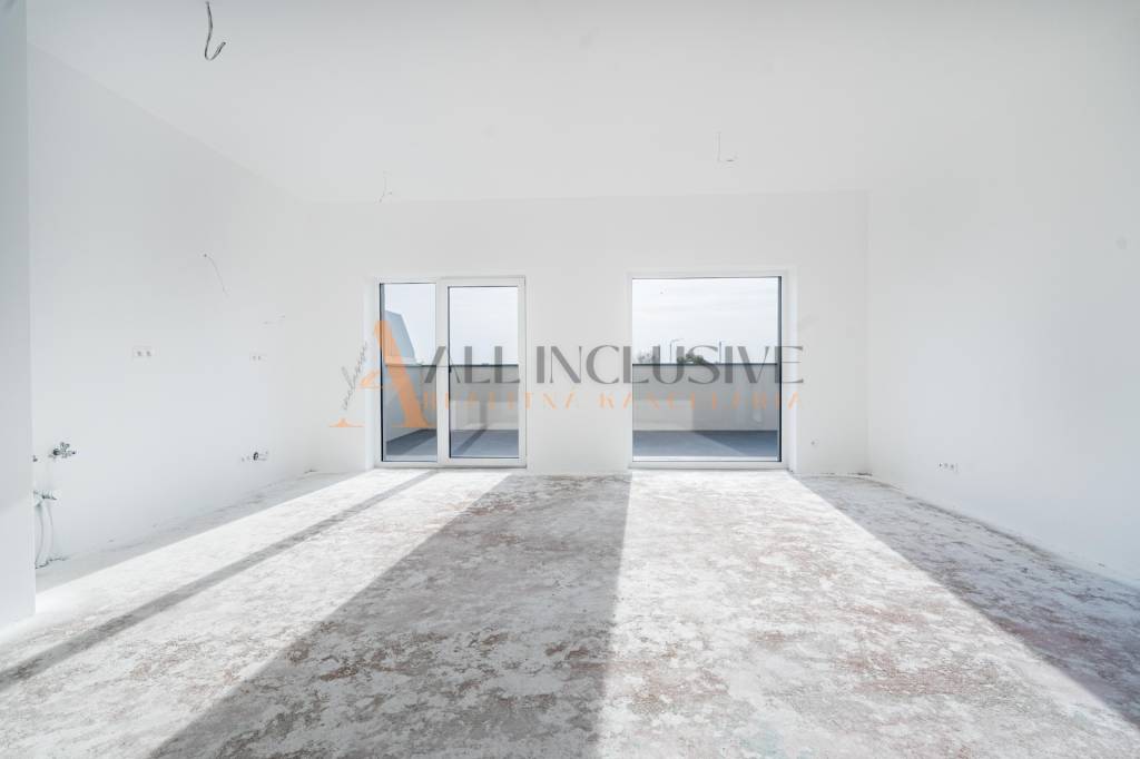 ZNÍŽENÁ CENA l NA PREDAJ 3 IZBOVÝ BYT S BALKÓNOM, PODUNAJSKÉ - 12