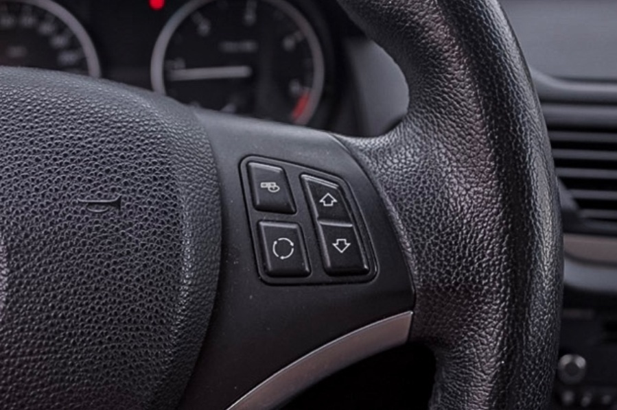 BMW X1 r.2010 , 110kw 4x4 - 12