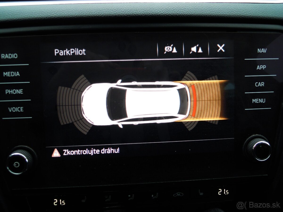 Škoda Octavia, 1.4TSi STYLE - FULLED - 12