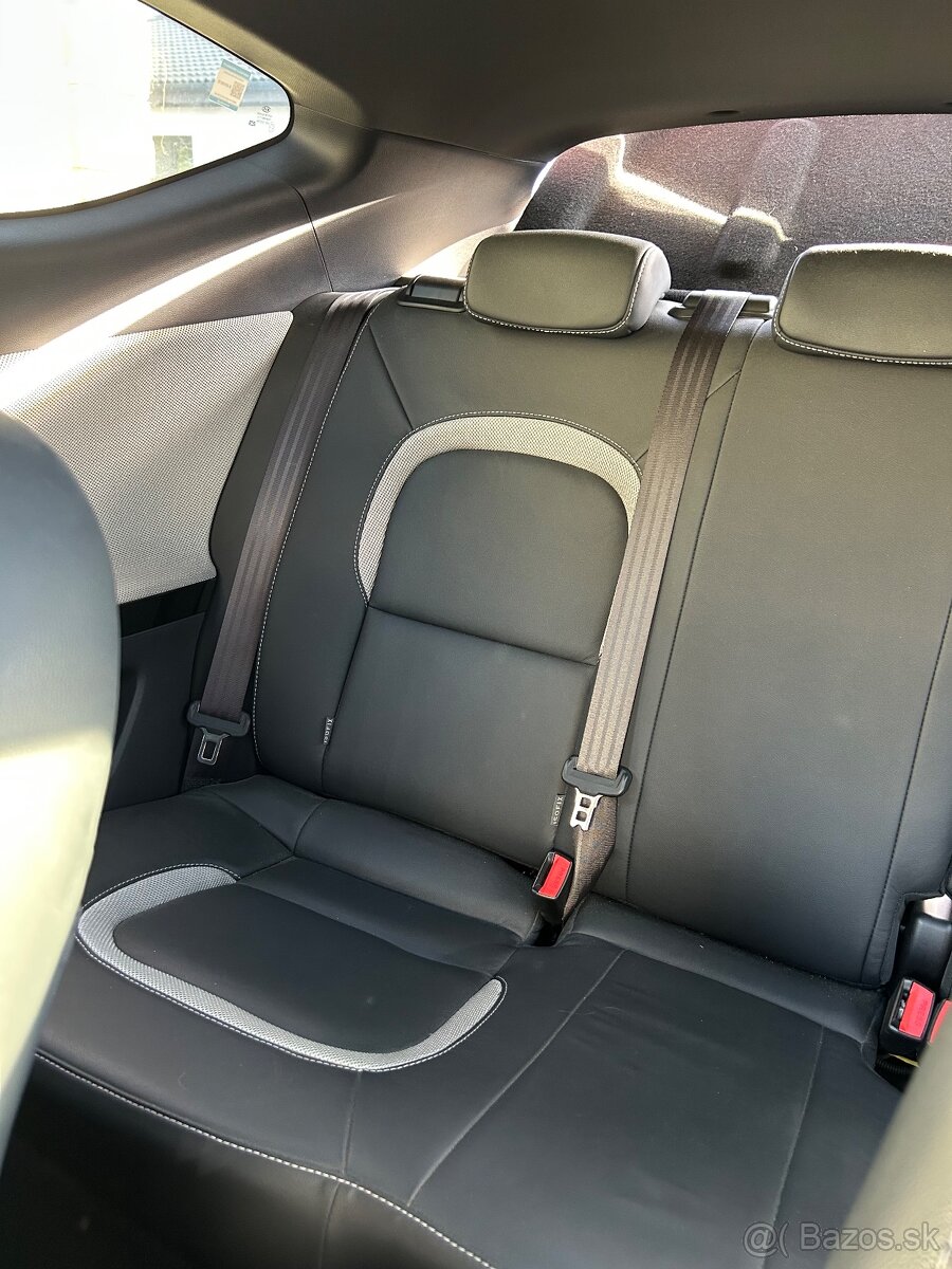 Kia proCeed po MUDr. 100 stav - 12