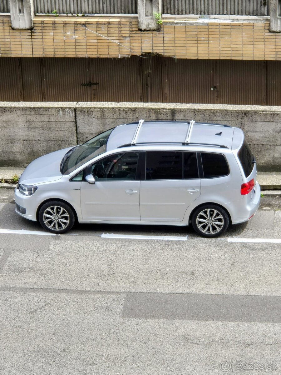 Vw Touran - 12