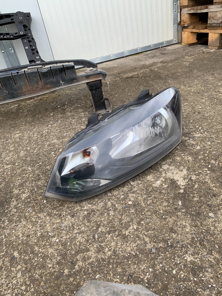 predni svetlo svetla vw polo 6r prave leve 09-14 - 12